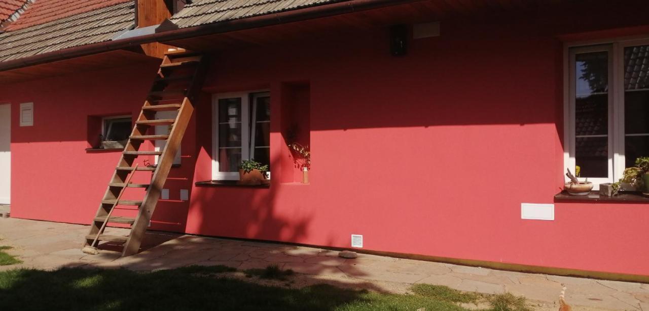 Keramický a výtvarný ateliér Konešín Extérieur photo